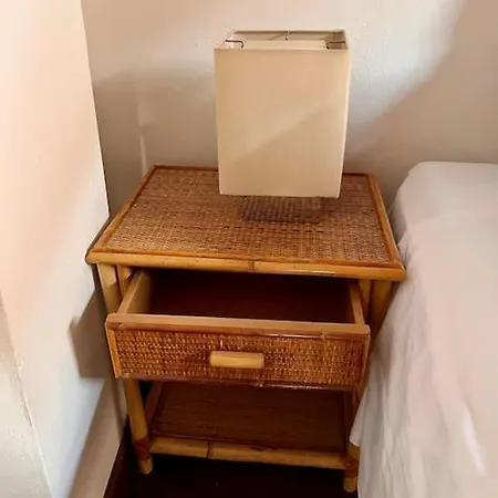 Apartment Spacious Near Arno River